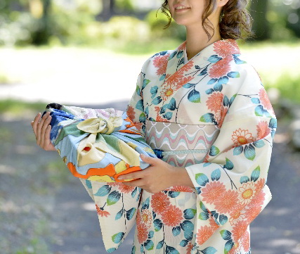 3dfd7cae982c7796432aec075bb549eb_s