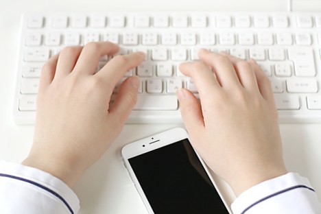 ea98a39bf9aac6b2822e9a42442d28e0_s